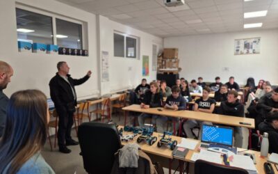 Potpisivanje ugovora o Erasmus+ potpori za učenike, nastavnike u pratnji i nastavnike u JS programu te učenje jezika na OLS-u (Online Language Support)